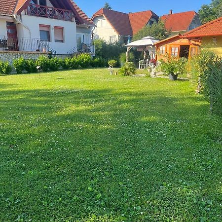 Rege Apartman Alsóörs 외부 사진
